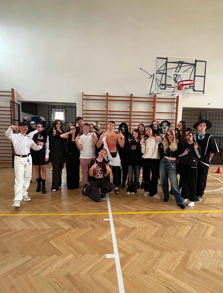 Strašidelná třída 9.B